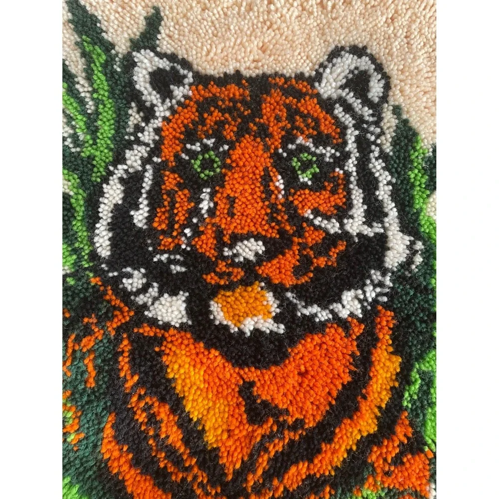 Vintage 70's Tiger Latch Hook‎ Rug Wall Hanging Art Jungle Decor